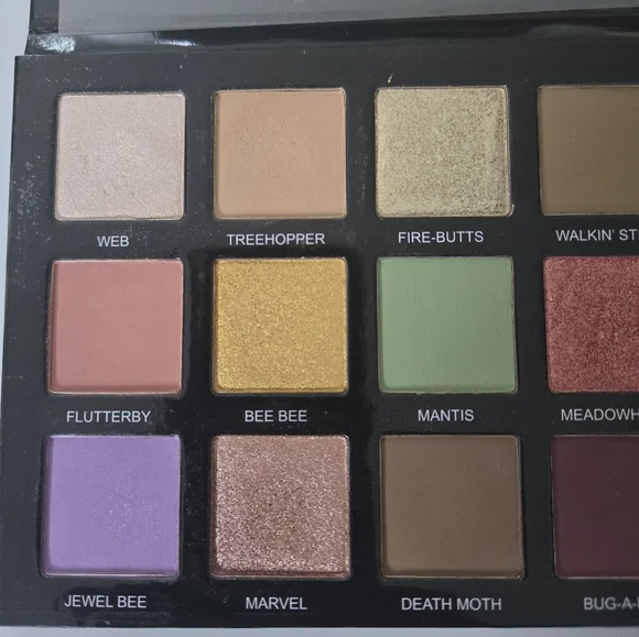 Sydney Grace Tiny Marvels Eyeshadow Palette - Picture 4 of 5